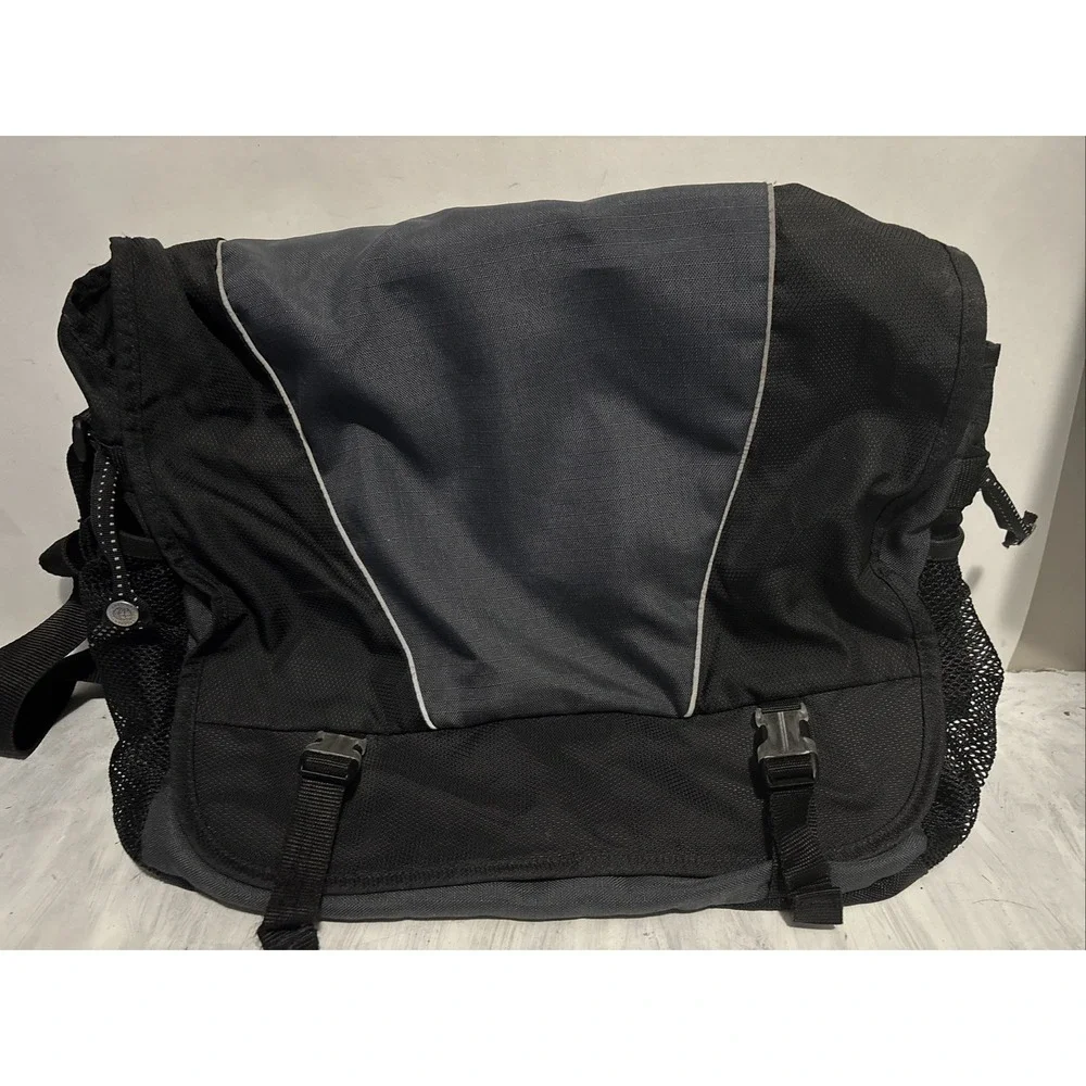 Eastpak Messenger bag cross body One Strap Hanging On By A Thread 17